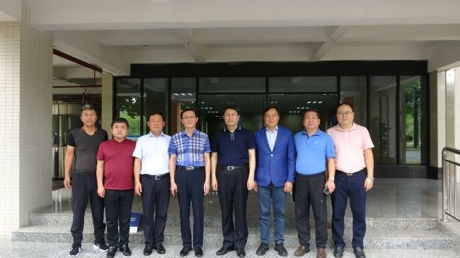 吉林省延邊州周金星州長(zhǎng)一行來我司考察